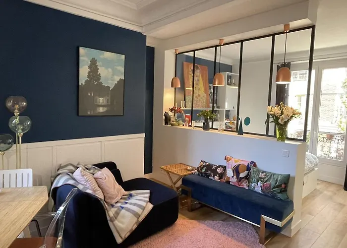Cozy Nest Near Belleville